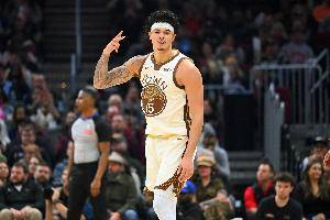 下一人站出来!勇士前锋桑托斯在缺阵2场后今日复出